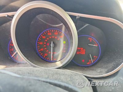 Zdjęcie 9 z 13 samochodu: 2011 MAZDA CX-7 VIN:JM3ER2D38B0377391 - miniatura