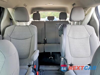 Zdjęcie 10 z 13 samochodu: 2024 TOYOTA SIENNA LE VIN:5TDKRKECXRS191336 - miniatura
