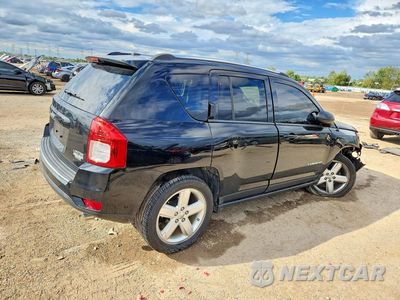 Trzecie zdjęcie samochodu z tyłu: 2012 JEEP COMPASS LIMITED VIN:1C4NJDCBXCD571709 - miniatura