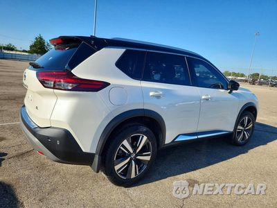 Trzecie zdjęcie samochodu z tyłu: 2021 NISSAN ROGUE SL VIN:JN8AT3CA5MW009012 - miniatura