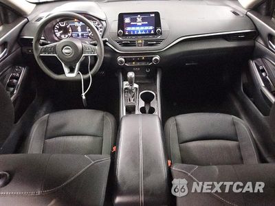 Zdjęcie 8 z 12 samochodu: 2021 NISSAN ALTIMA SV VIN:1N4BL4DV0MN391761 - miniatura