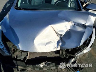 Zdjęcie 11 z 12 samochodu: 2015 HYUNDAI ELANTRA LIMITED VIN:KMHDH4AE0FU382149 - miniatura