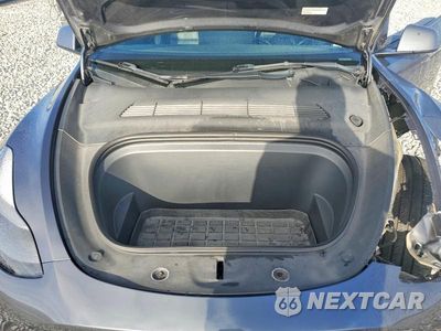 Zdjęcie 11 z 12 samochodu: 2023 TESLA MODEL Y VIN:7SAYGDEF6PF582459 - miniatura