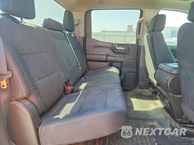 Zdjęcie 10 z 12 samochodu: 2022 GMC SIERRA C1500 VIN:3GTPHAED1NG611831 - miniatura