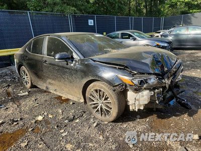 Czwarte zdjęcie samochodu z boku: 2023 TOYOTA CAMRY SE VIN:4T1G11AK0PU761000 - miniatura