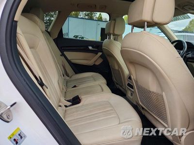 Zdjęcie 10 z 12 samochodu: 2018 AUDI Q5 PREMIUM VIN:WA1ANAFY2J2170790 - miniatura