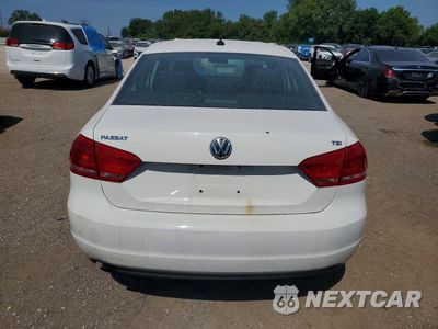 Zdjęcie 6 z 12 samochodu: 2014 VOLKSWAGEN PASSAT S VIN:1VWAT7A34EC060170 - miniatura