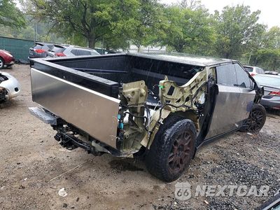 Trzecie zdjęcie samochodu z tyłu: 2024 TESLA CYBERTRUCK VIN:7G2CEHED9RA009412 - miniatura