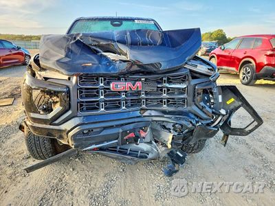 Piąte zdjęcie samochodu w środku: 2025 GMC CANYON AT4 VIN:1GTP2DEKXS1238364 - miniatura