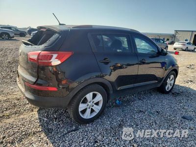 Trzecie zdjęcie samochodu z tyłu: 2011 KIA SPORTAGE LX VIN:KNDPBCA29B7025855 - miniatura