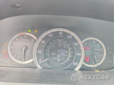 Zdjęcie 9 z 12 samochodu: 2016 HONDA ACCORD EX VIN:1HGCR2F74GA092514 - miniatura