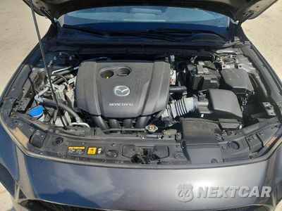 Zdjęcie 11 z 12 samochodu: 2019 MAZDA 3 VIN:JM1BPAJM5K1138481 - miniatura