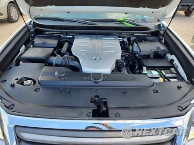 Zdjęcie 12 z 13 samochodu: 2016 LEXUS GX 460 VIN:JTJBM7FX4G5129668 - miniatura