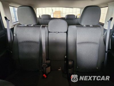 Zdjęcie 10 z 13 samochodu: 2018 DODGE JOURNEY SE VIN:3C4PDCAB3JT274916 - miniatura