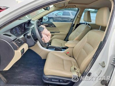 Zdjęcie 7 z 12 samochodu: 2016 HONDA ACCORD EXL VIN:1HGCR2F85GA054234 - miniatura