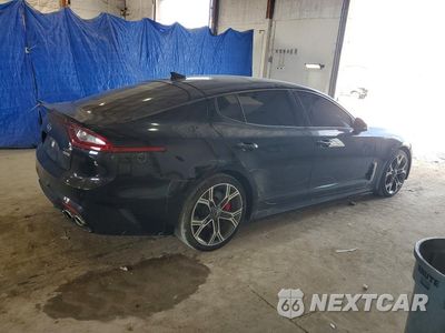 Trzecie zdjęcie samochodu z tyłu: 2019 KIA STINGER GT1 VIN:KNAE45LCXK6055467 - miniatura