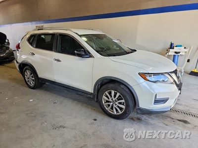 Czwarte zdjęcie samochodu z boku: 2019 NISSAN ROGUE SV VIN:KNMAT2MV5KP553864 - miniatura