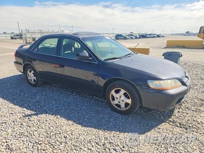 Czwarte zdjęcie samochodu z boku: 2000 HONDA ACCORD EX VIN:JHMCG5650YC018046 - miniatura