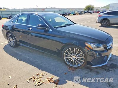 Czwarte zdjęcie samochodu z boku: 2016 MERCEDES-BENZ C 300 4MATIC VIN:55SWF4KB2GU118608 - miniatura