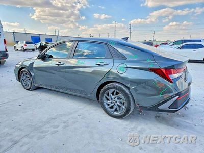Drugie zdjęcie samochodu z przodu: 2025 HYUNDAI ELANTRA HYBRID BLUE VIN:KMHLM4DJ9SU151230 - miniatura