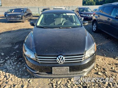 Piąte zdjęcie samochodu w środku: 2014 VOLKSWAGEN PASSAT SE VIN:1VWBT7A39EC037679 - miniatura