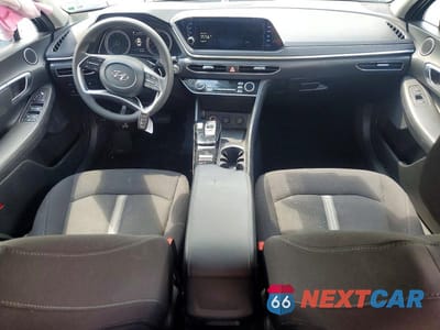 Zdjęcie 8 z 13 samochodu: 2023 HYUNDAI SONATA SEL VIN:KMHL64JA9PA281290 - miniatura