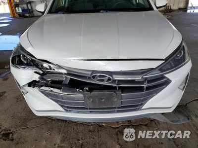 Zdjęcie 11 z 12 samochodu: 2020 HYUNDAI ELANTRA SEL VIN:5NPD84LF4LH576618 - miniatura