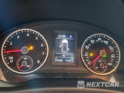 Zdjęcie 9 z 13 samochodu: 2017 VOLKSWAGEN TIGUAN S VIN:WVGAV7AX5HK044839 - miniatura