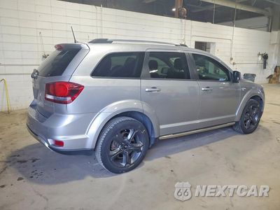 Trzecie zdjęcie samochodu z tyłu: 2018 DODGE JOURNEY CROSSROAD VIN:3C4PDDGG3JT504401 - miniatura