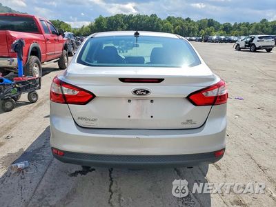Zdjęcie 6 z 12 samochodu: 2014 FORD FOCUS SE VIN:1FADP3F2XEL449561 - miniatura