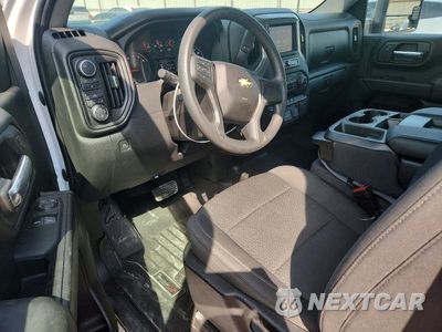 Zdjęcie 8 z 13 samochodu: 2022 CHEVROLET SILVERADO K2500 HEAVY DUTY VIN:1GC0YLE71NF349141 - miniatura