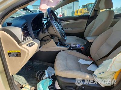 Zdjęcie 7 z 12 samochodu: 2017 HYUNDAI ELANTRA VALUE EDITION VIN:KMHD84LF6HU243555 - miniatura
