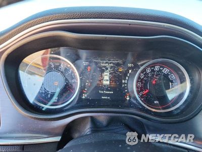 Zdjęcie 9 z 12 samochodu: 2016 DODGE CHALLENGER SXT VIN:2C3CDZAG3GH297082 - miniatura
