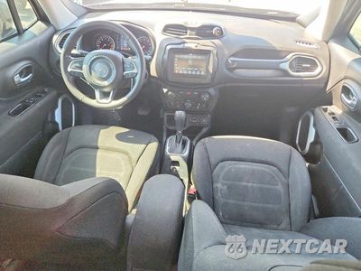 Zdjęcie 8 z 13 samochodu: 2020 JEEP RENEGADE LATITUDE VIN:ZACNJABB3LPL18245 - miniatura