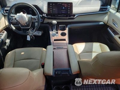 Zdjęcie 8 z 13 samochodu: 2022 TOYOTA SIENNA XLE VIN:5TDYRKEC9NS132119 - miniatura