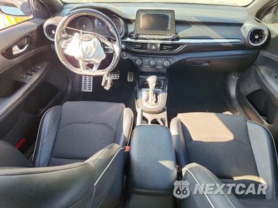 Zdjęcie 8 z 12 samochodu: 2020 KIA FORTE GT LINE VIN:3KPF34AD1LE168316 - miniatura