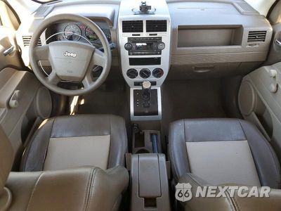 Zdjęcie 8 z 14 samochodu: 2008 JEEP PATRIOT SPORT VIN:1J8FT28058D706170 - miniatura