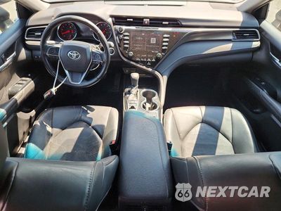 Zdjęcie 8 z 12 samochodu: 2019 TOYOTA CAMRY XSE VIN:4T1B61HK1KU718361 - miniatura