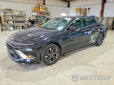 2025 HYUNDAI SONATA SEL KMHL64JA8SA448554 - główne zdjęcie licytacji z USA - miniatura