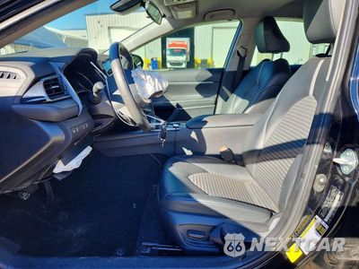 Zdjęcie 7 z 12 samochodu: 2022 TOYOTA CAMRY SE VIN:4T1G11AK0NU655434 - miniatura