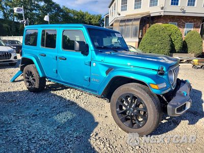 Czwarte zdjęcie samochodu z boku: 2024 JEEP WRANGLER SAHARA 4XE VIN:1C4RJXP60RW189105 - miniatura
