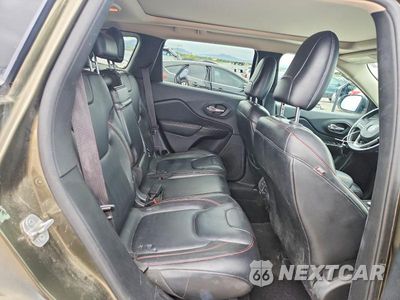 Zdjęcie 11 z 13 samochodu: 2014 JEEP CHEROKEE TRAILHAWK VIN:1C4PJMBS7EW268081 - miniatura