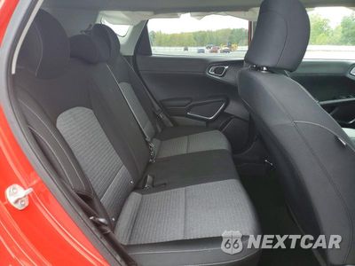 Zdjęcie 11 z 13 samochodu: 2021 KIA SOUL GT LINE VIN:KNDJ63AU8M7765444 - miniatura
