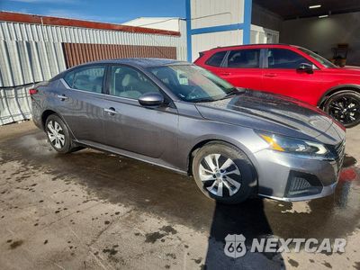 Czwarte zdjęcie samochodu z boku: 2023 NISSAN ALTIMA S VIN:1N4BL4BV0PN337402 - miniatura