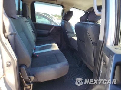 Zdjęcie 10 z 12 samochodu: 2013 NISSAN TITAN S VIN:1N6BA0EK3DN313033 - miniatura