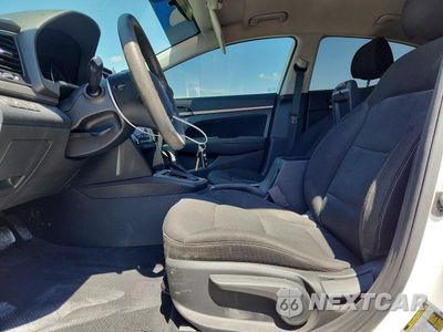 Zdjęcie 7 z 12 samochodu: 2018 HYUNDAI ELANTRA SEL VIN:5NPD84LF3JH342872 - miniatura