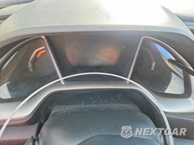 Zdjęcie 9 z 12 samochodu: 2018 HONDA CIVIC EXL VIN:JHMFC1F75JX033577 - miniatura
