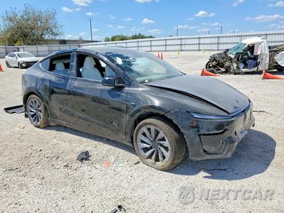 Czwarte zdjęcie samochodu z boku: 2026 TESLA MODEL Y VIN:7SAYGDEEXTA762302 - miniatura