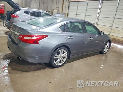 Trzecie zdjęcie samochodu z tyłu: 2016 NISSAN ALTIMA 3.5 SL VIN:1N4BL3AP0GC154770 - miniatura