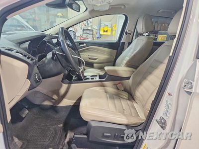 Zdjęcie 7 z 14 samochodu: 2017 FORD ESCAPE TITANIUM VIN:1FMCU0J99HUA81479 - miniatura